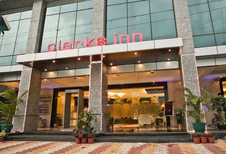 hotel ds clarks inn gurgaon