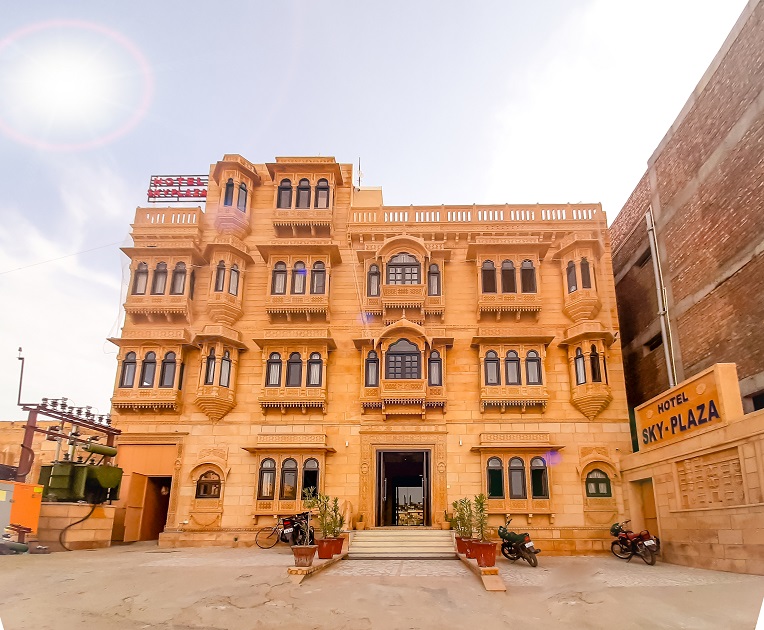 Hotel Sky Plaza,Jai Narayan Vyas Colony,3 star