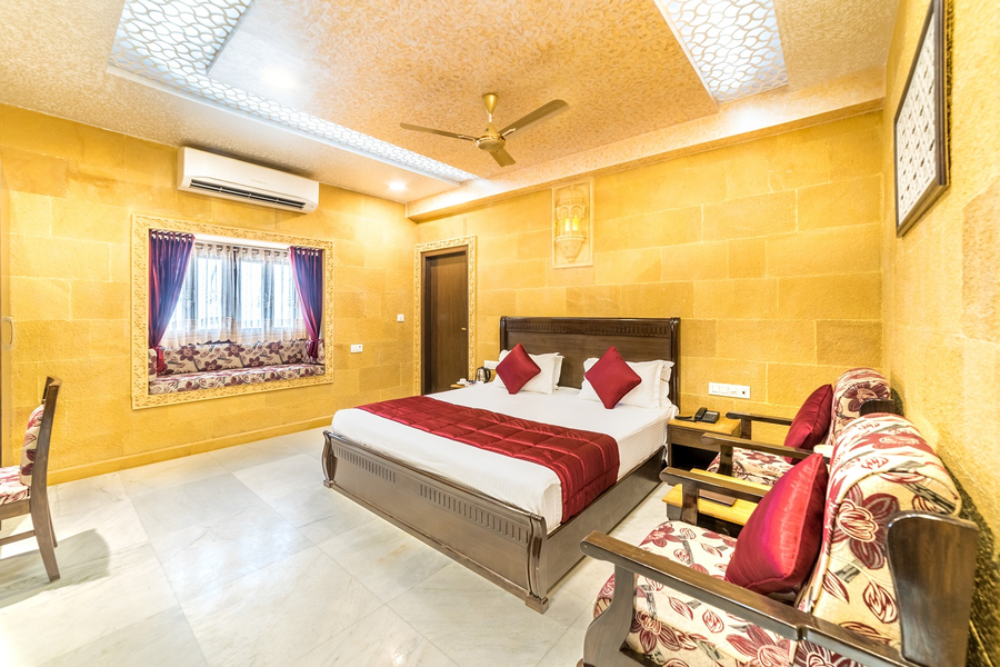 room-image