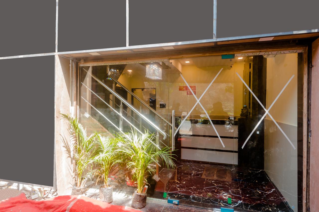 Hotel Spring Hill,Shop No. 24, Sariput Nagar, Jvlr, Nr. Kamal Amrohi Studio, Andheri (East), Shariput, Nagar,3 star