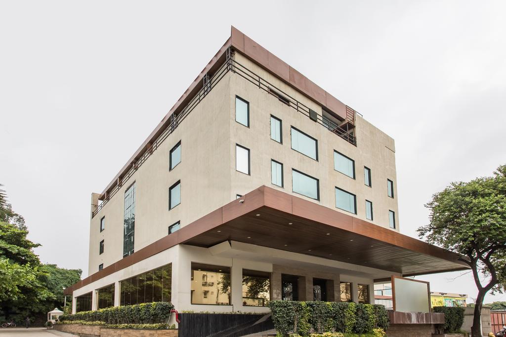 Solaris,Rajendra Nagar>>Indore,4 star