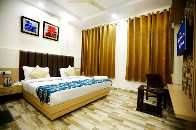 Hotel Heaven View,Near Golden Temple,3 star