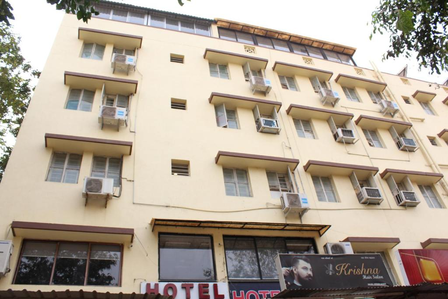 Hotel The S G,Sarkhej Gandhinagar Highway, Ahmedabad,3 star