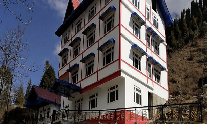 Jain Group Lachung Eyes,Katau Road,3 star