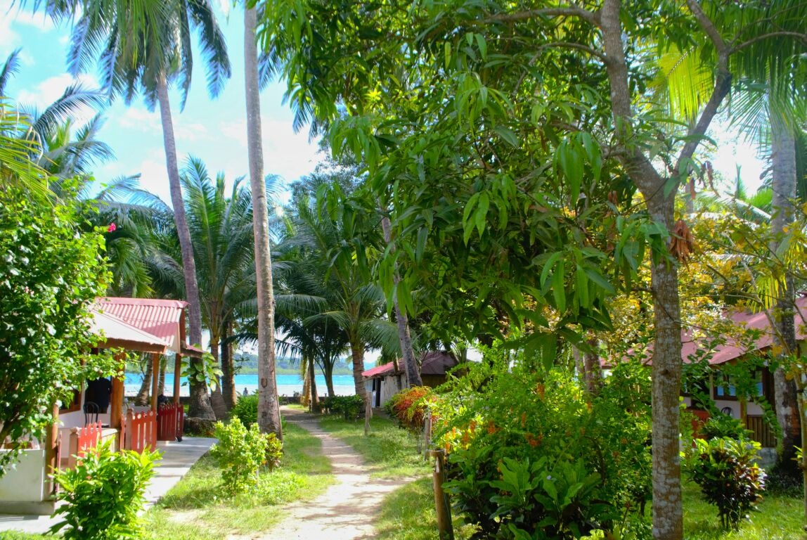 Sundaze Beach Resort