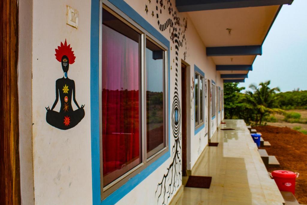 hostelife gokarna