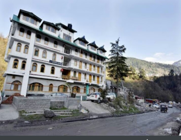 the avenue hotel manali a river side hotel