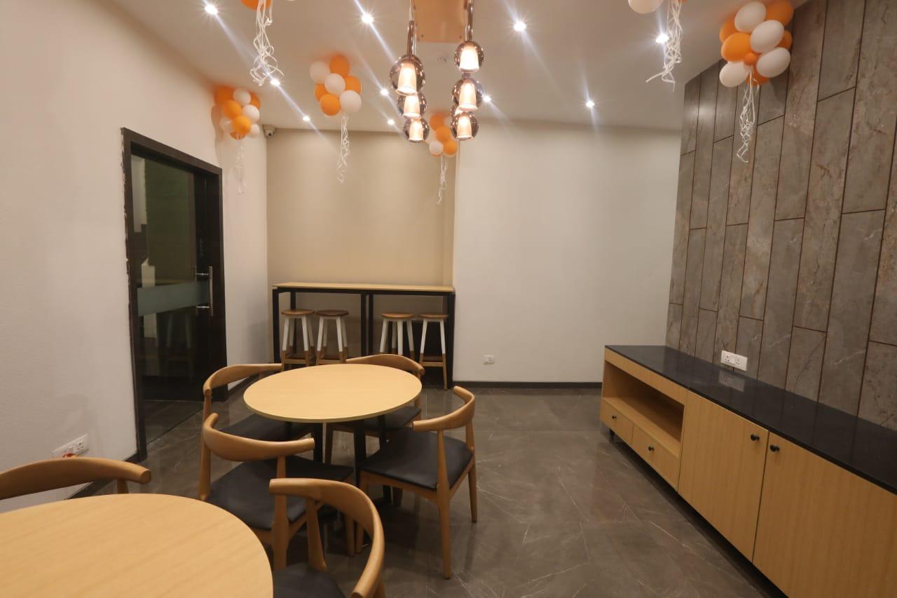 Hotel City Avenue,,3 star