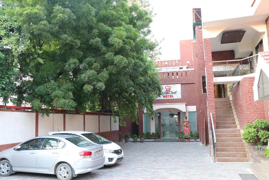 little chef hotel