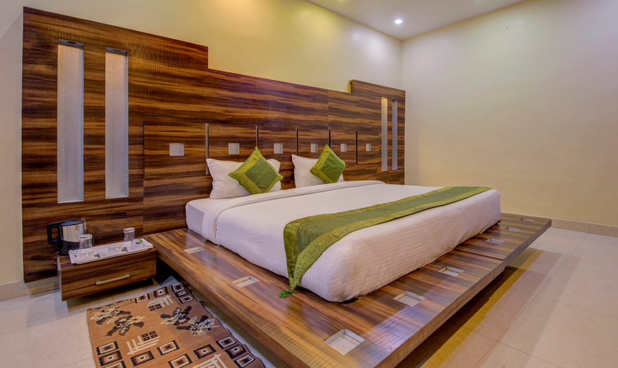 Treebo Archie Regency,Near Railway Station,3 star