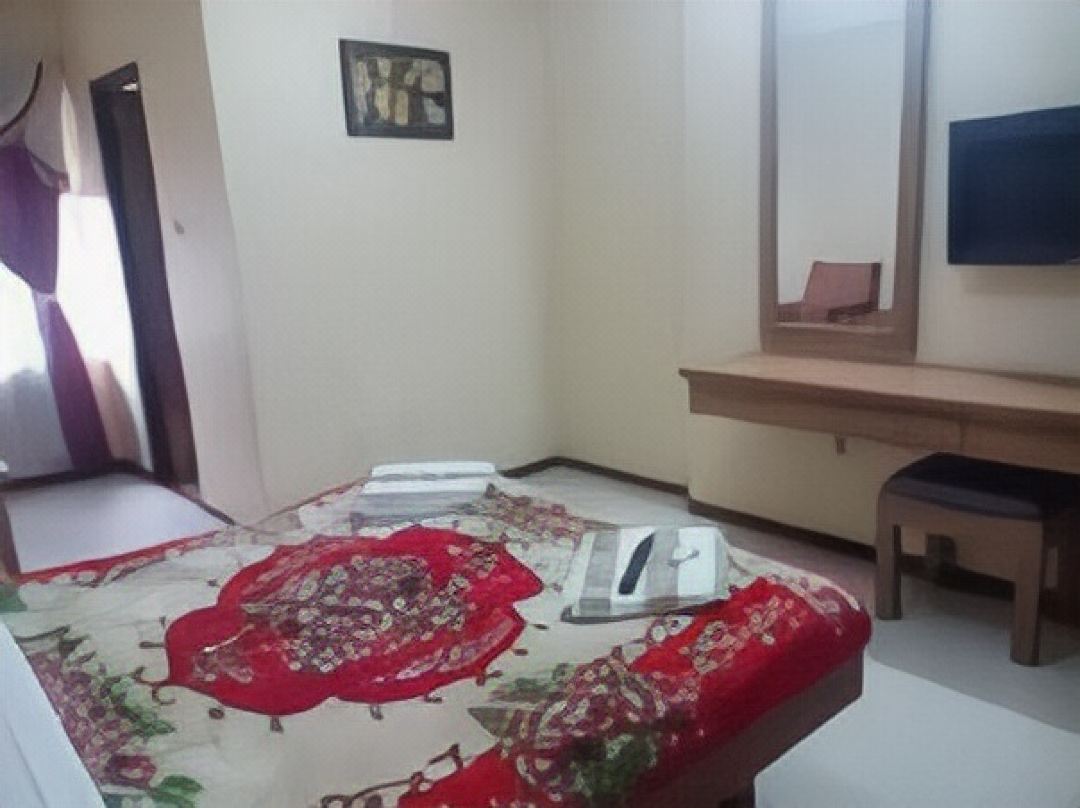 room-image