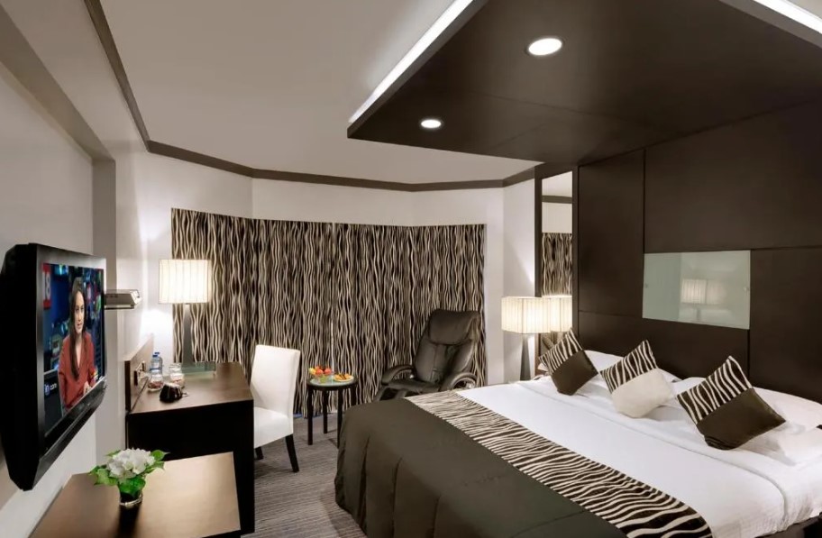 room-image