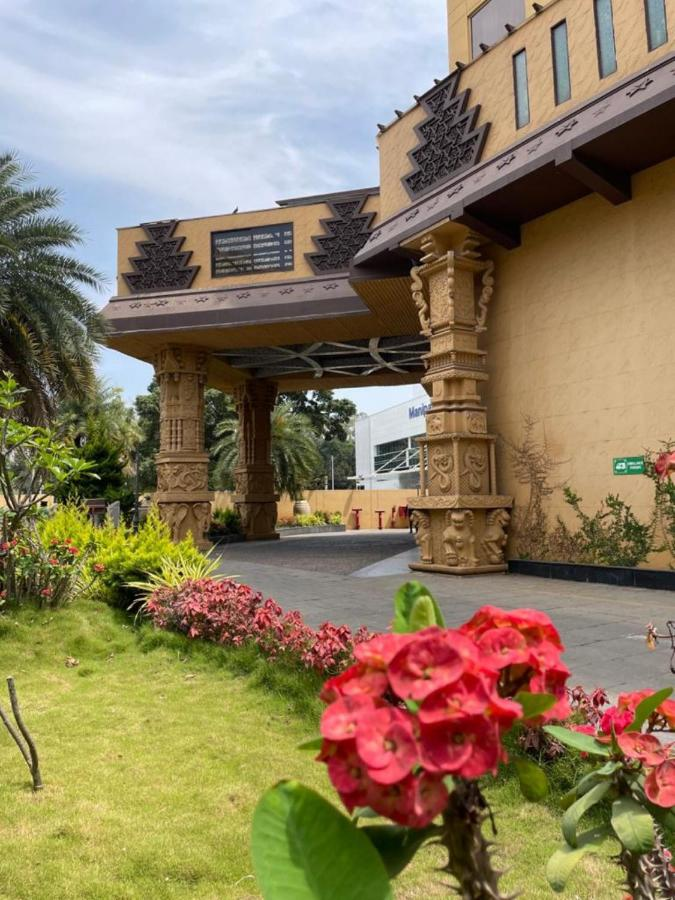 Sterlings Mac Hotel Bengaluru,Old Airport Road,5 star