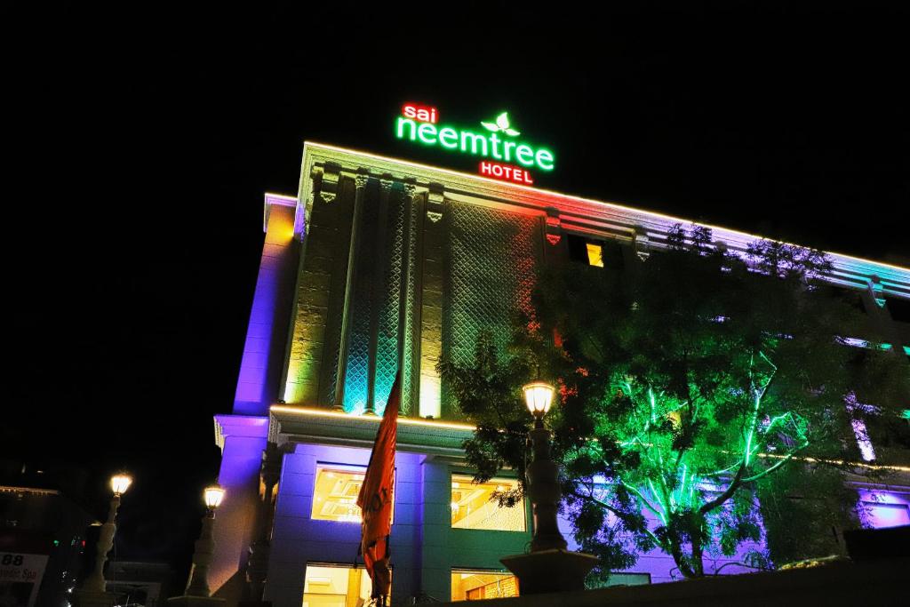 Sai Neem Tree Hotel