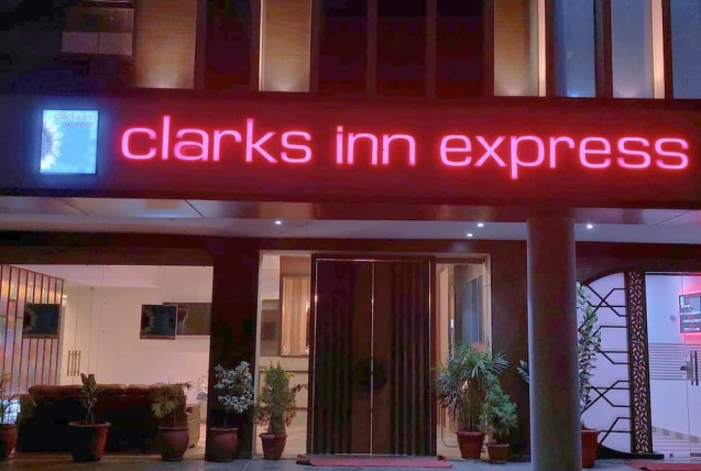 Clarks Inn Express