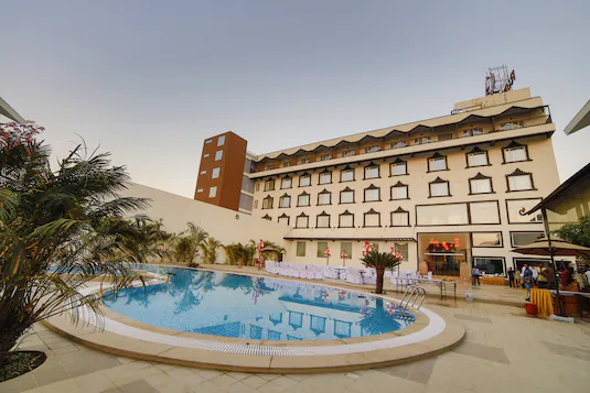 Rudraksh Club & Resort,Dhediya,4 star