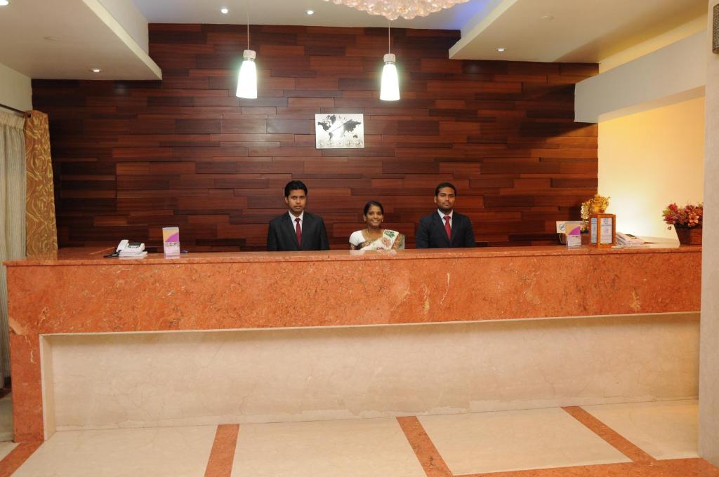 Hotel Sarovar