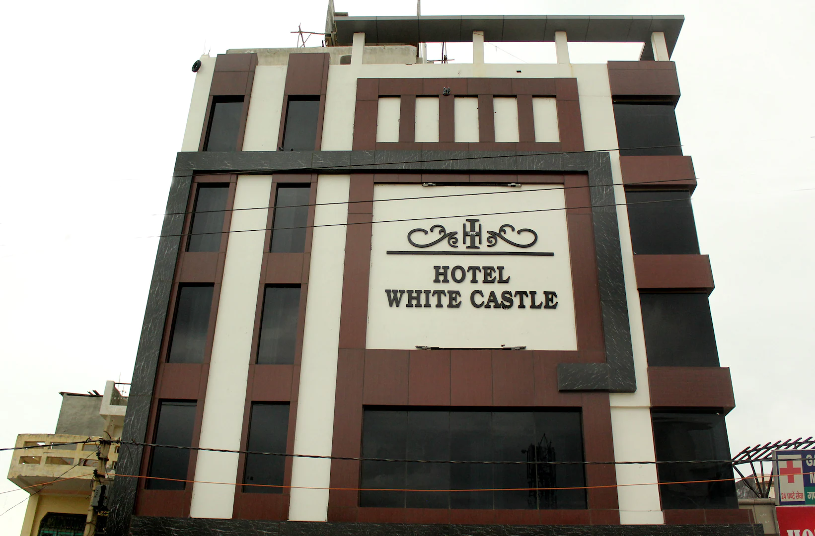 Hotel White Castle,Sector 104, Noida,3 star