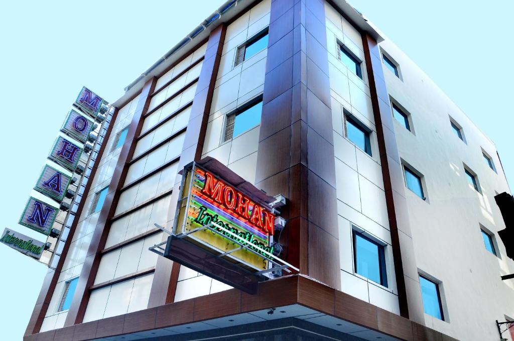 hotel mohan international