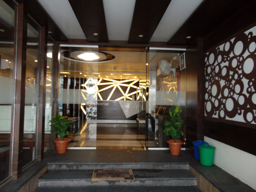 Hotel Rest Inn,Gujarat>>Surat,3 star