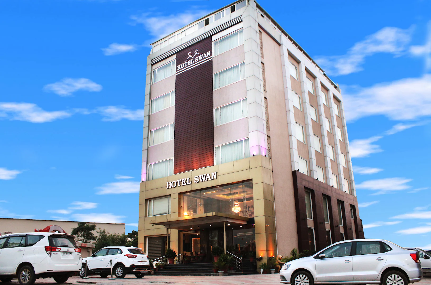 hotel swan