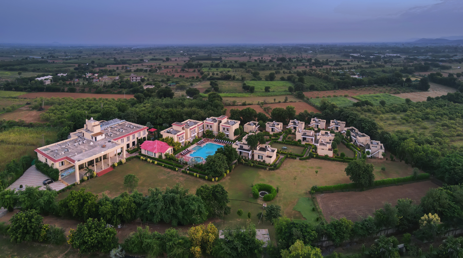 Spree Jungle Vilas Resort Ranthambore,Khilchipur,5 star