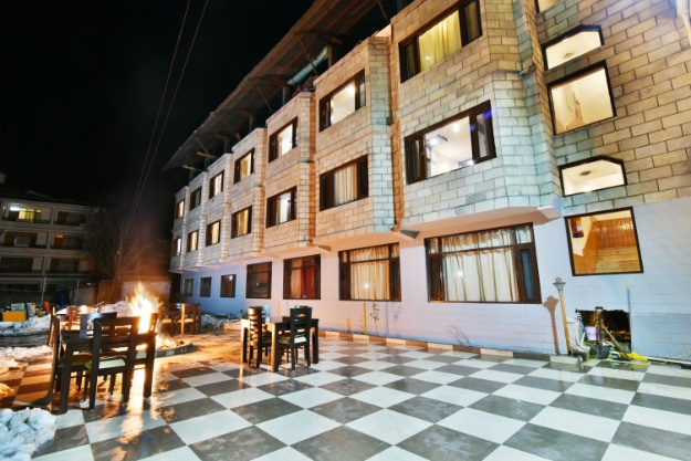 Dls Kapoor Resort
