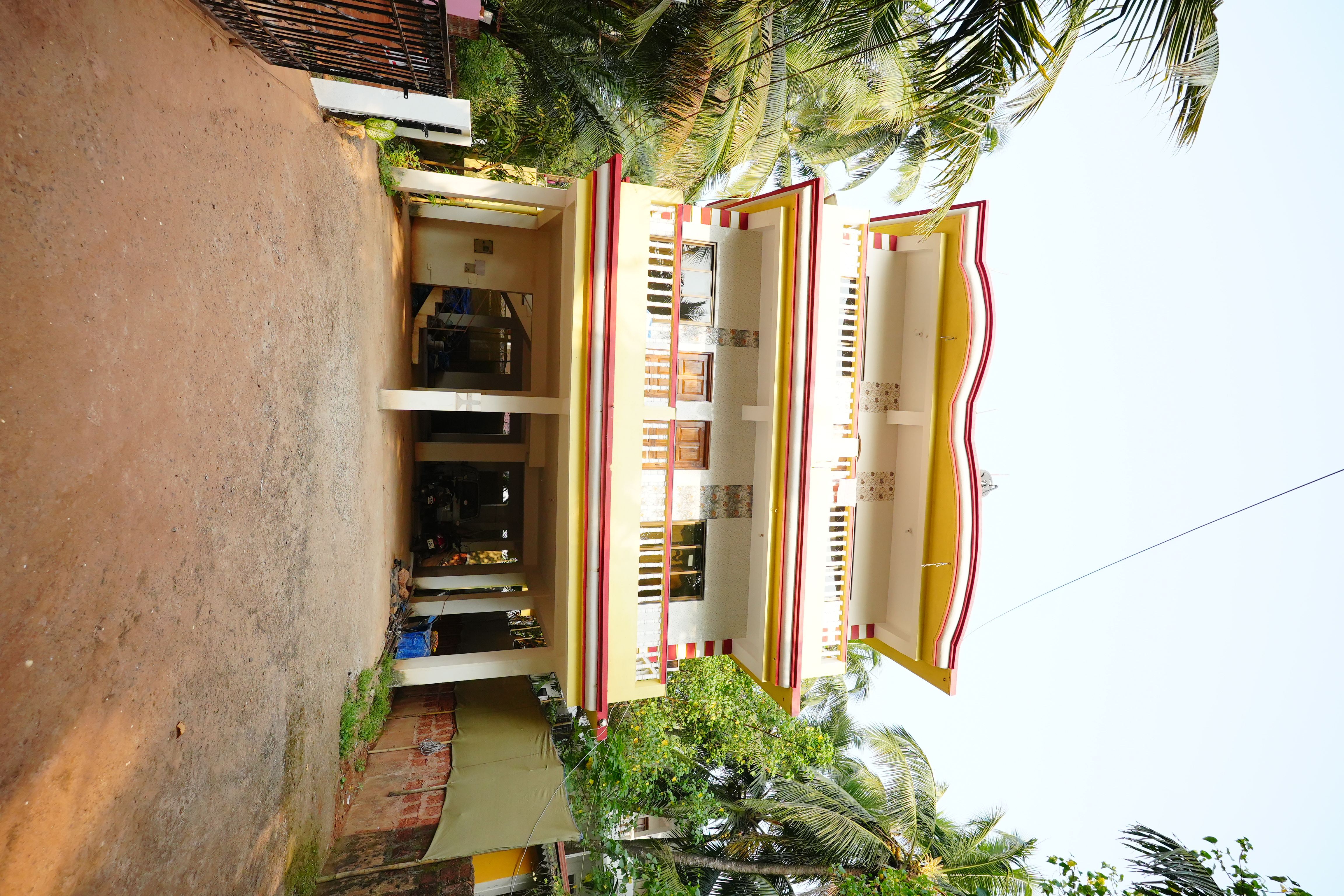 Sunset Waves Resort,Mandrem Beach,3 star