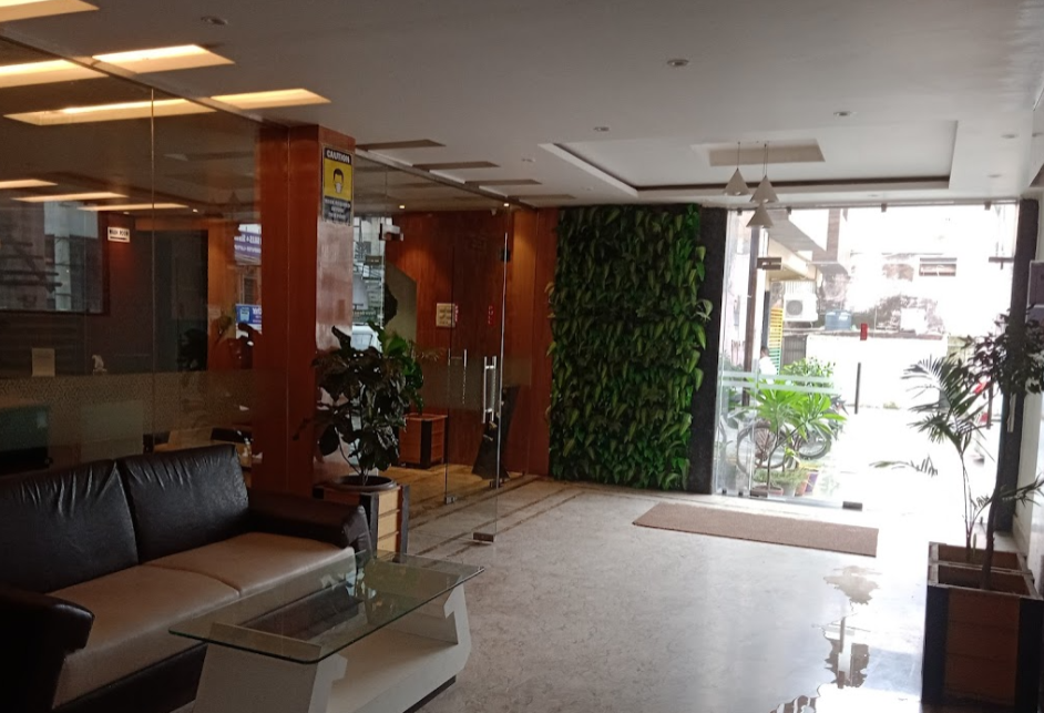 Hotel Vitthal International,Near Civil Lines Bus Station,2 star