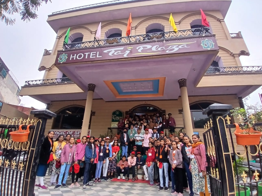 Hotel Taj Plaza,Taj Ganj,3 star