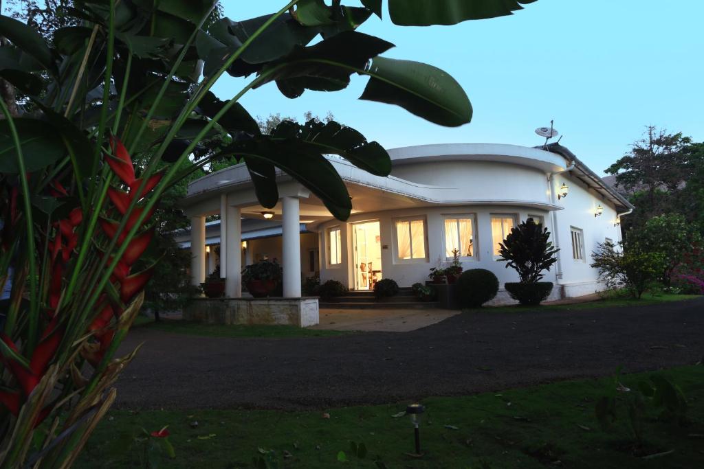 Parisons Plantation Experiences By Abad,Kozhikode>>Kollam,5 star