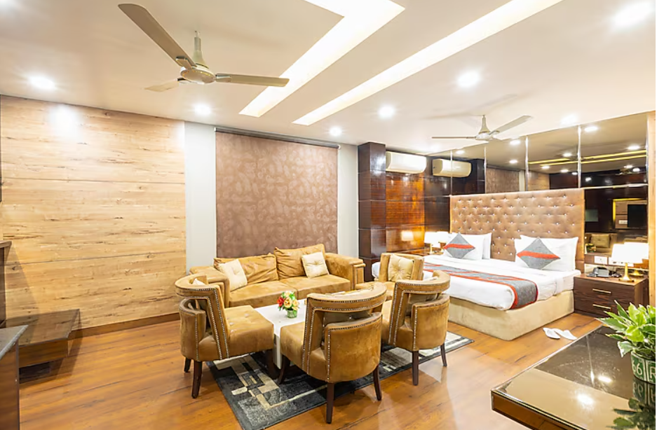 Hotel Gold Souk,Karolbagh,3 star