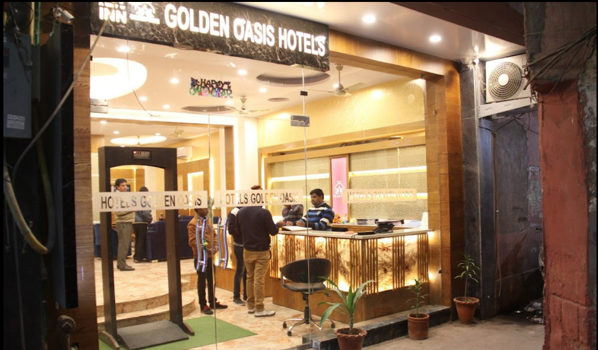 Hotel Golden Oasis @ 4 Minute Walk From New Delhi Railway Station,Paharganj,3 star