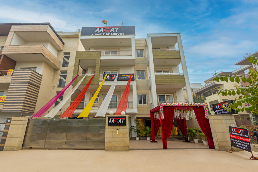 Aadat Hotel Subhash Chowk, Gurgaon,Sector 47,3 star