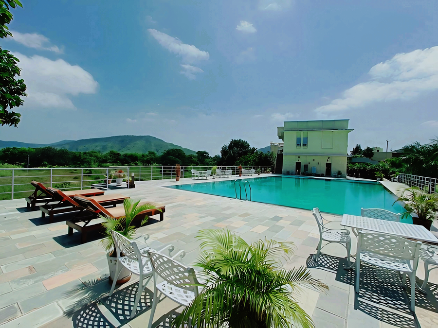 Alcor Spa Resorts,Majhera,4 star
