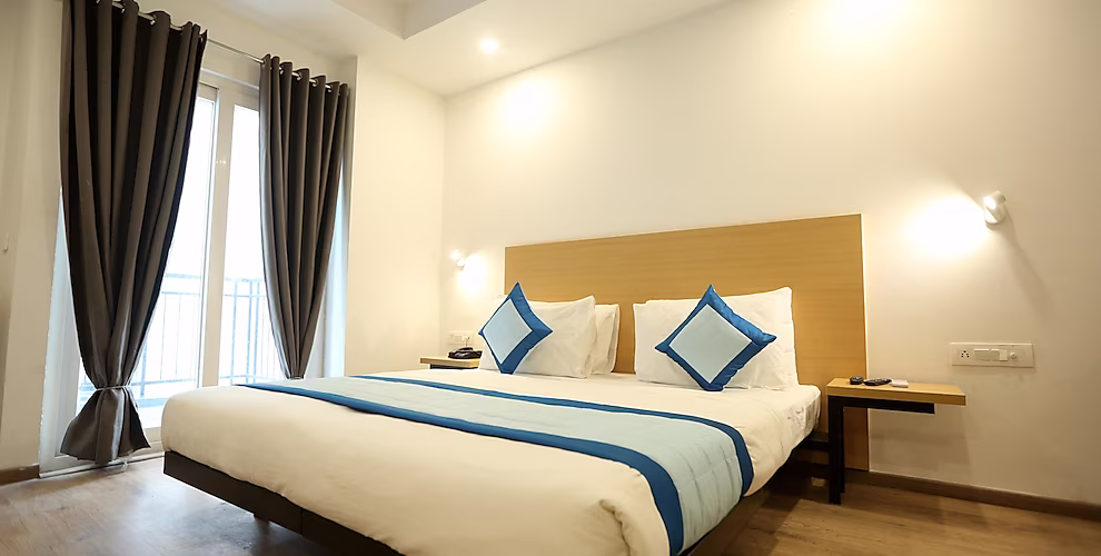 the roseman hotel and suites