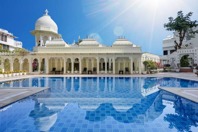 Swaroop Vilas - Lake Facing Boutique Hotel,Swaroop Sagar Lake,4 star