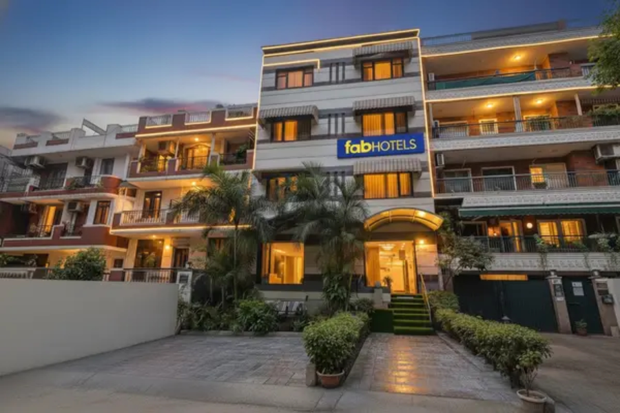 Fabhotel Aashraye,Nehru Place,3 star