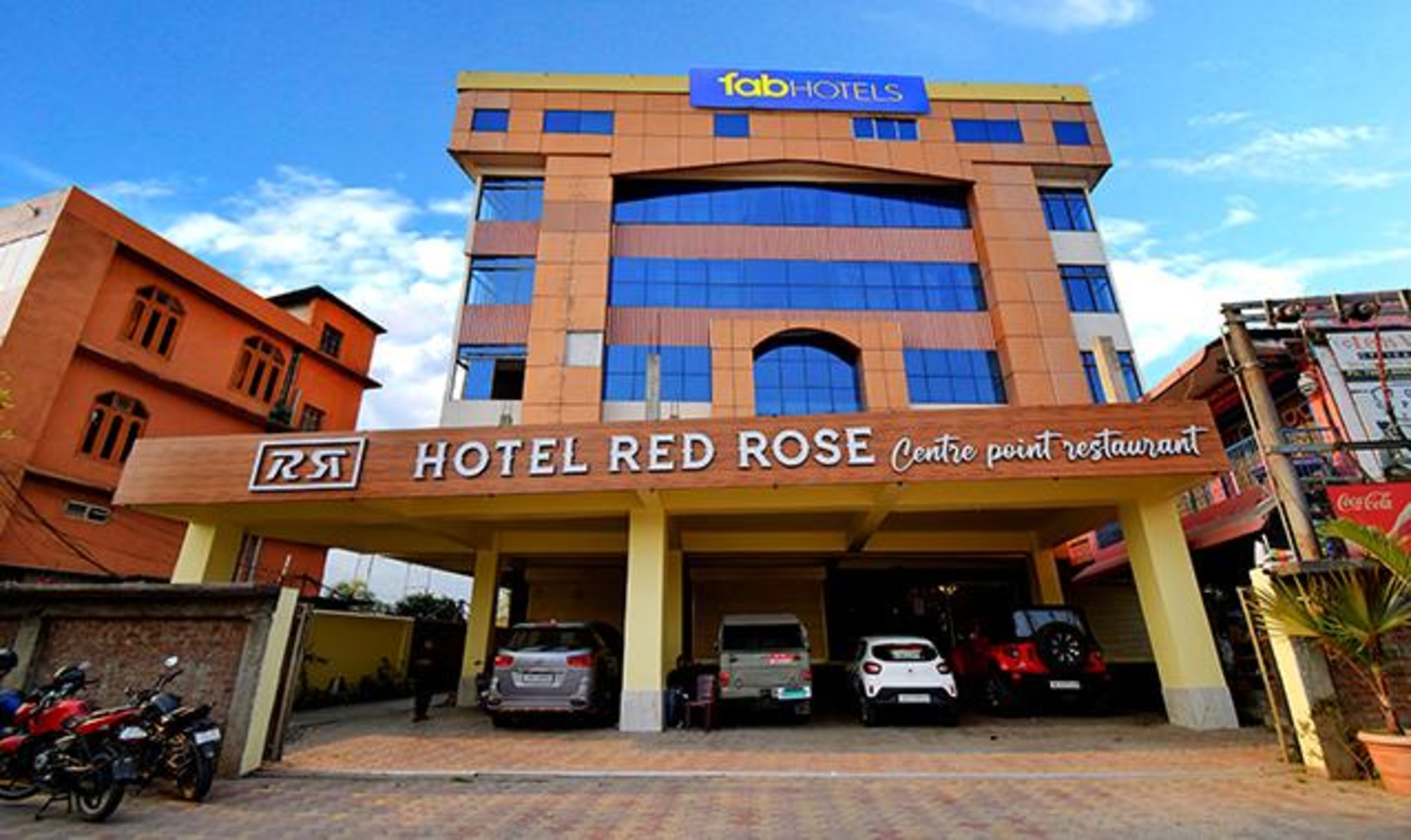 fabhotel red rose