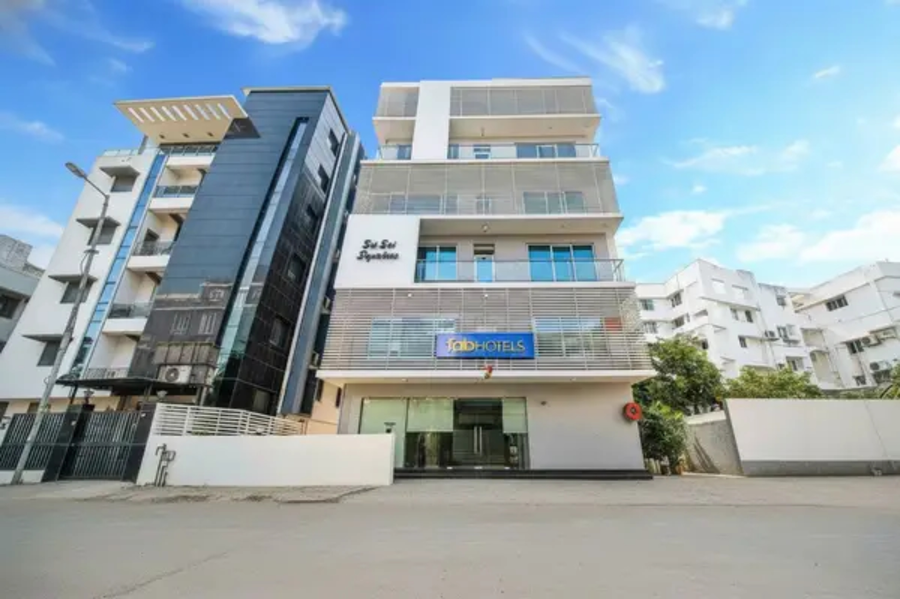 Fabhotel Pearl City - Nr Cyber Towers, Hitech City,Hyderabad|Kondapur,3 star