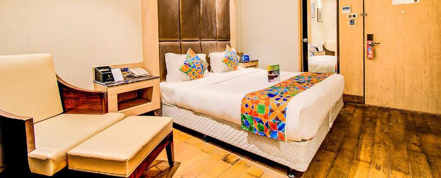 fabhotel v hotel hazratganj