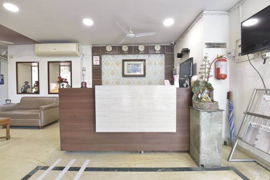 Hotel Airport Plaza,Near Ahmedabad Airport,3 star