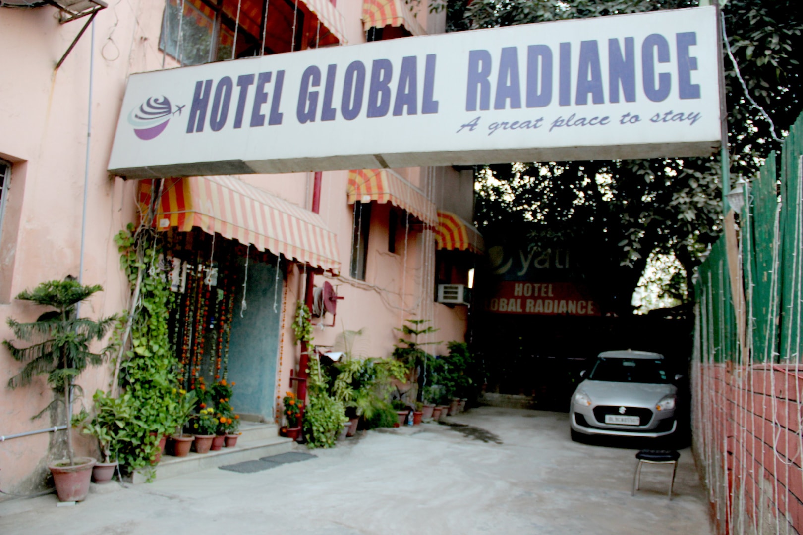 Hotel Global Radiance,Mahipalpur>>Delhi,3 star