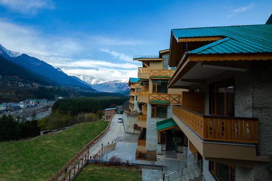 Ashapuri Village Resort & Banquet,Prini,4 star