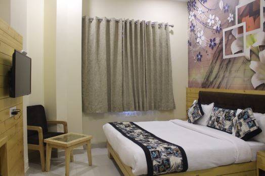 Hotel Ridhi Sidhi Residency,Near Golden Temple,3 star