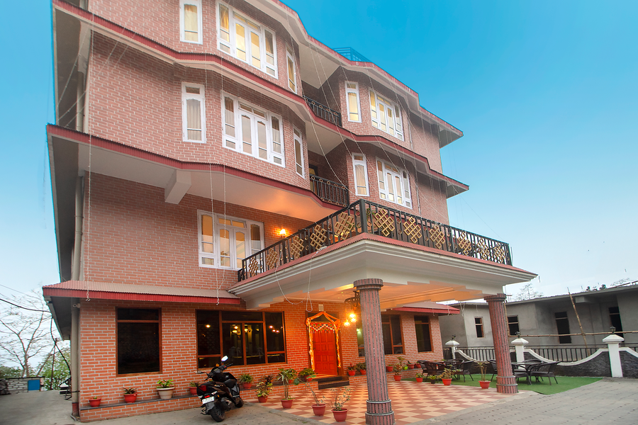 golden kuensel resort and spa