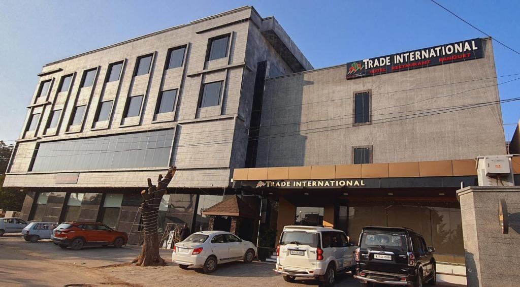 The Trade International,89-91 Shalimar Bagh, Chitrakoot Marg, Ajmer Rd, Jaipur,3 star