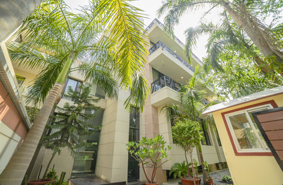 Ahuja Residency Parklane,Sector 26A,3 star