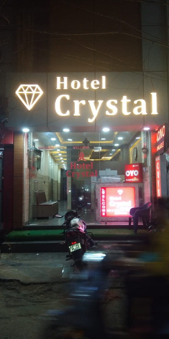 Hotel Crystal By Wb Inn,14 Rehmat Ali Ahata Bazaria, Gzb Ghaziabad, Up, Ghaziabad,1 star