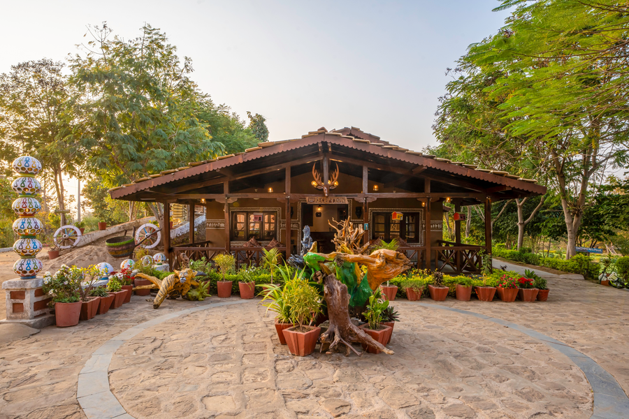 Wow Stayz2  Pachmarhi  Ecotel,Pachmarhi Cantt,4 star